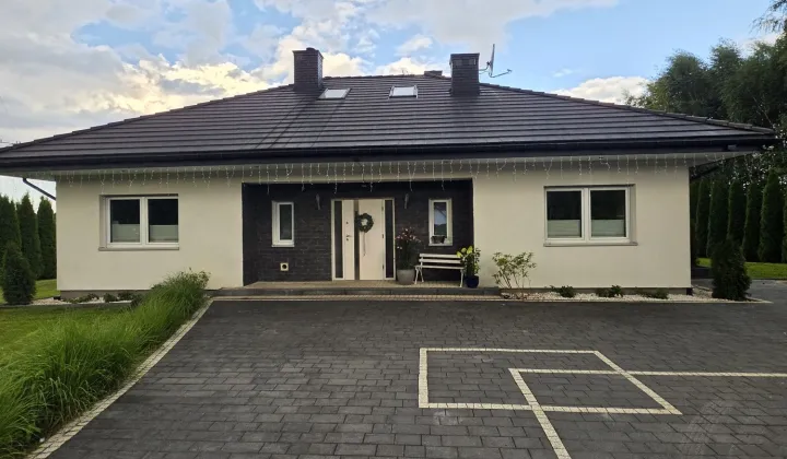 dom wolnostojący Pawlikowice