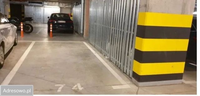 Garaż/miejsce parkingowe Kraków Czyżyny, os. Osiedle Avia. Zdjęcie 1