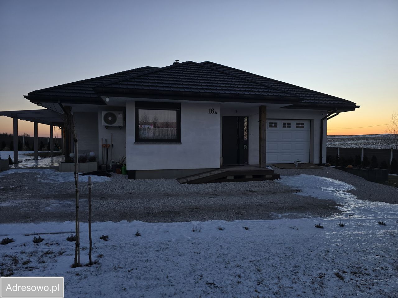 dom wolnostojący, 3 pokoje Sadłóżek. Zdjęcie 15