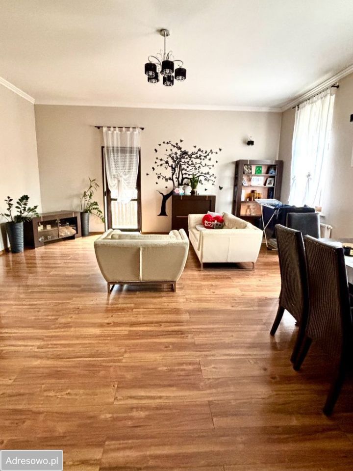 Mieszkanie 7-pokojowe Bielawa, ul. Wolności. Zdjęcie 6