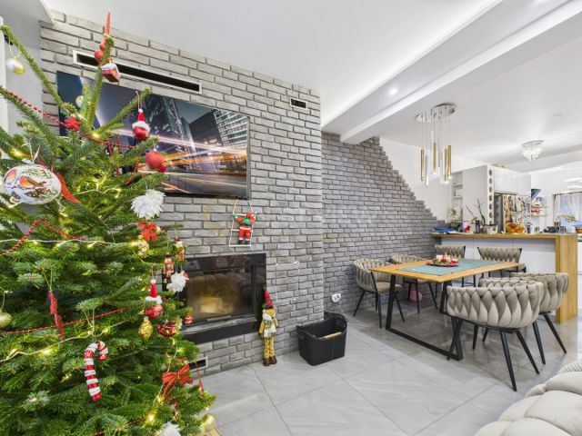 dom szeregowy, 5 pokoi Łomianki Dolne, ul. Kościelna Droga. Zdjęcie 7