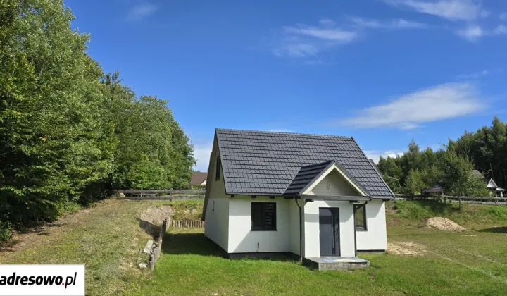 dom wolnostojący, 4 pokoje Częstocin