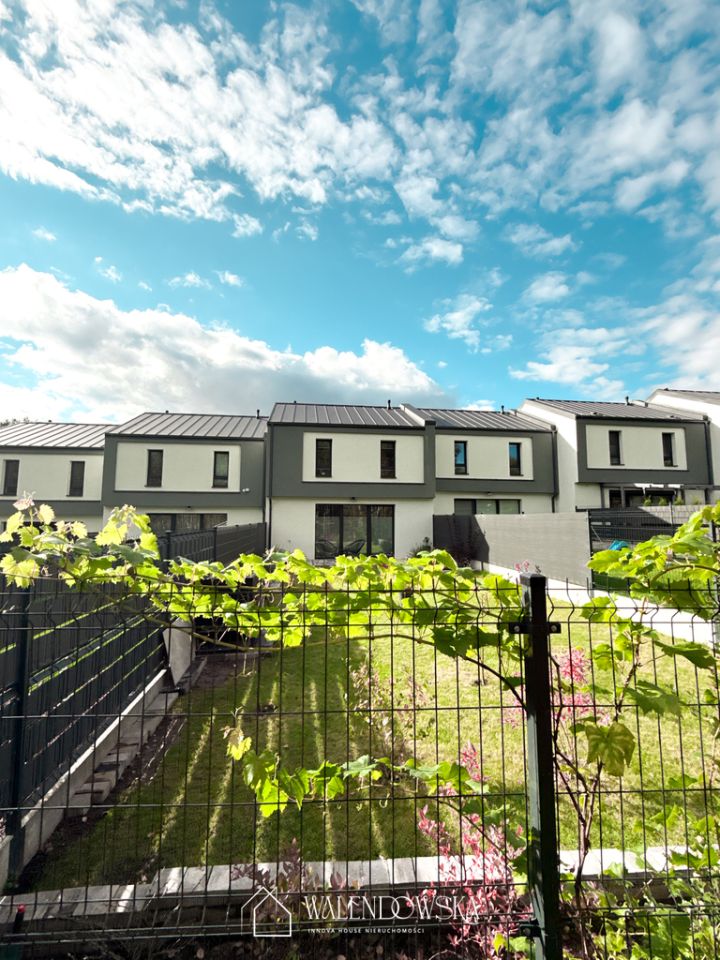 dom szeregowy, 4 pokoje Łosino, ul. Bukowa