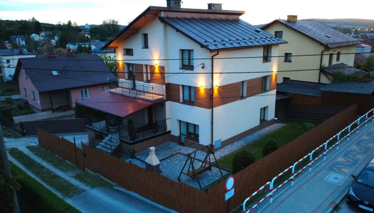 dom wolnostojący, 8 pokoi Sanok, ul. Wincentego Witosa. Zdjęcie 15