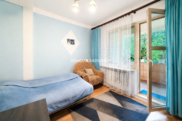 Mieszkanie 4-pokojowe Kraków Nowa Huta, os. Krakowiaków. Zdjęcie 5