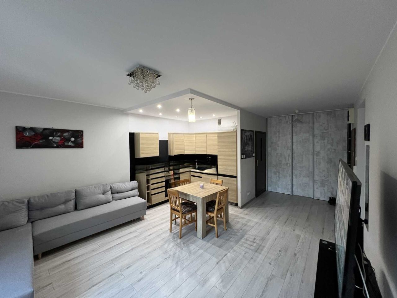 Mieszkanie 3-pokojowe Zielona Góra, ul. Franciszka Rzeźniczaka