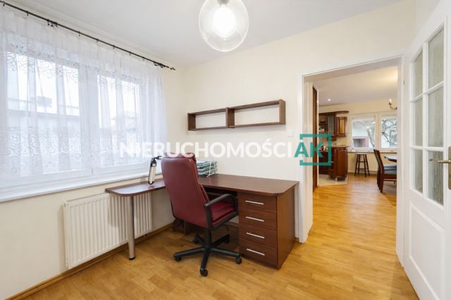 dom wolnostojący, 5 pokoi Konin, ul. Azaliowa. Zdjęcie 6