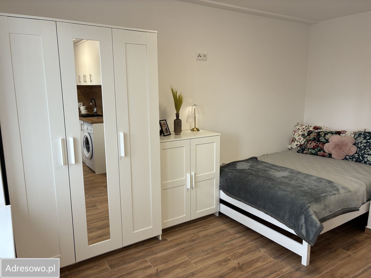 Mieszkanie 1-pokojowe Umiastów, ul. Umiastowska. Zdjęcie 17