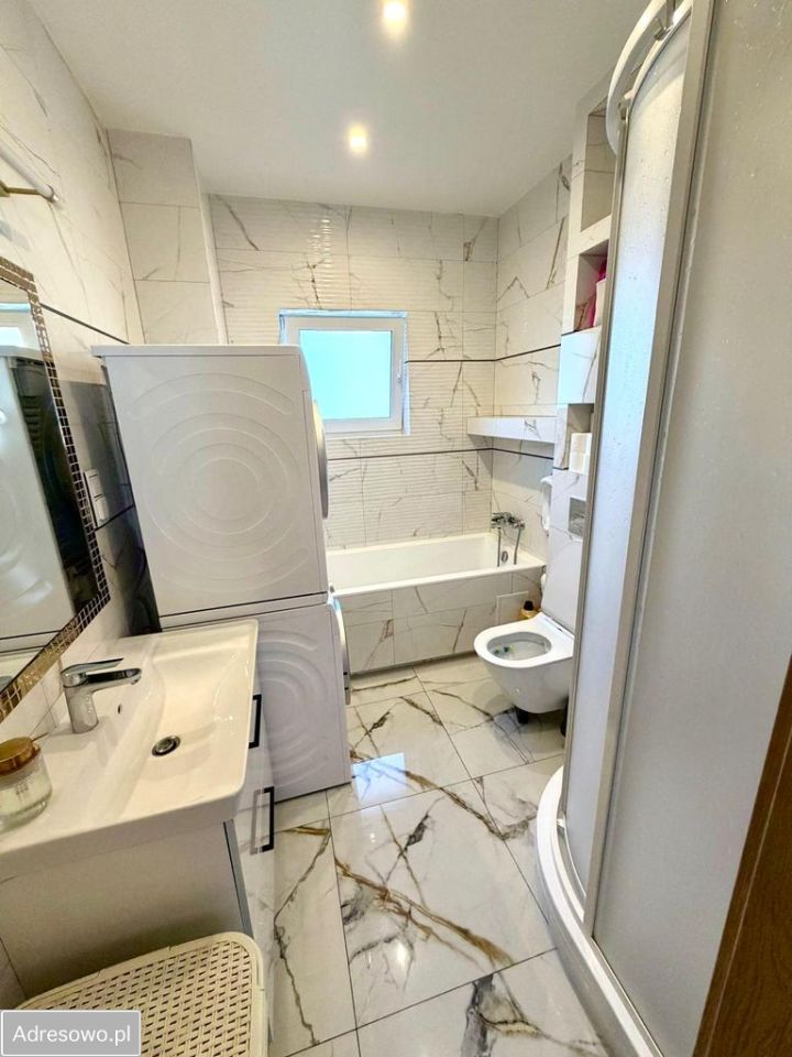 dom wolnostojący, 5 pokoi Jachranka. Zdjęcie 9