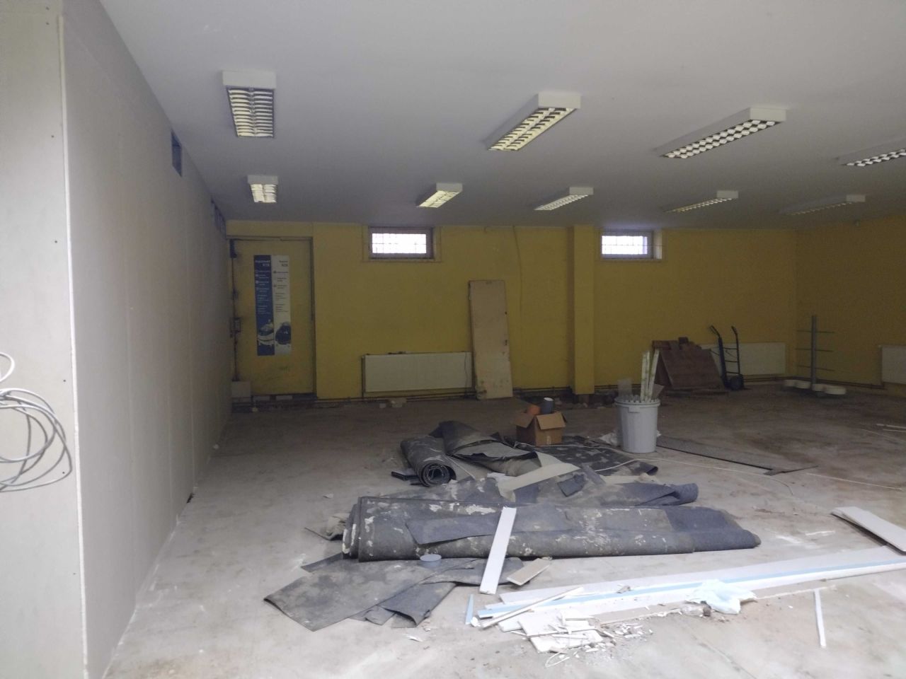 Lokal Hrubieszów Śródmieście, ul. Adama Mickiewicza. Zdjęcie 2