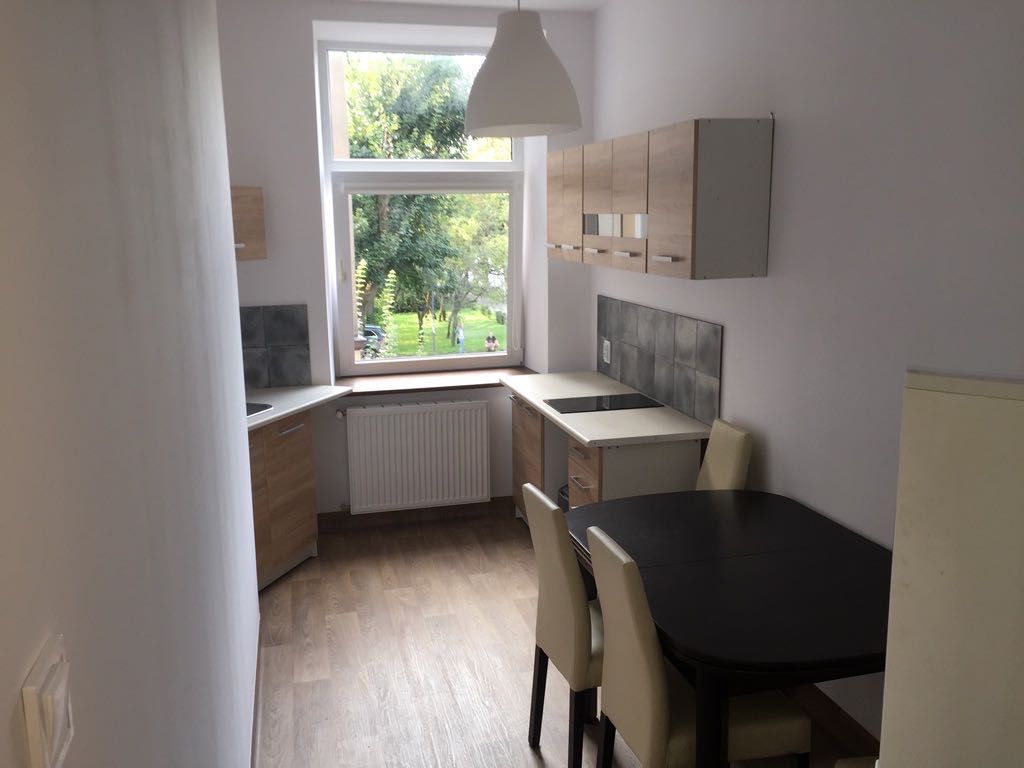 Mieszkanie 4-pokojowe Kielce Centrum, ul. Ogrodowa. Zdjęcie 3