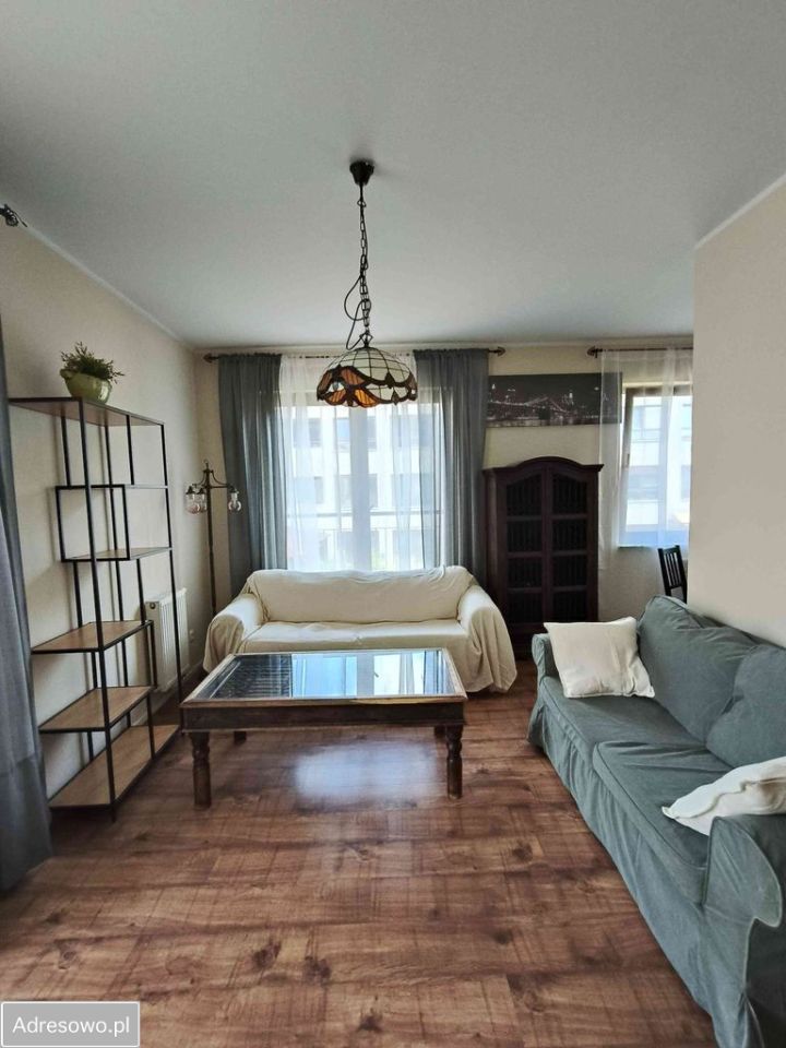 Mieszkanie 2-pokojowe Wrocław Oporów, ul. Wiejska. Zdjęcie 1