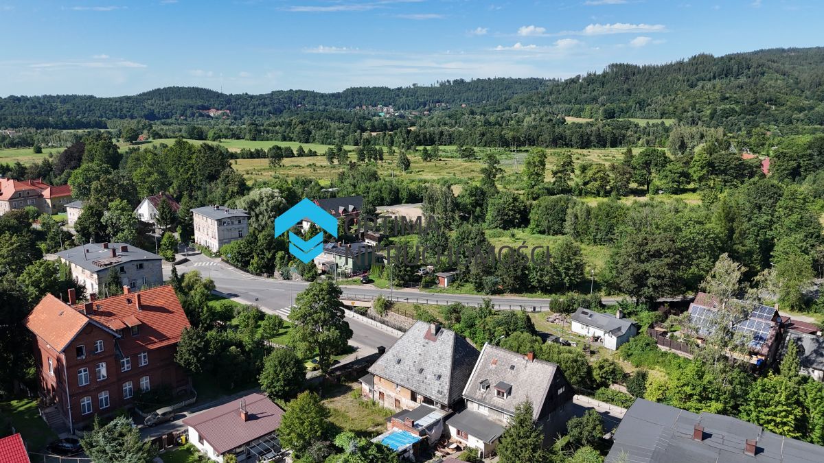 dom wolnostojący, 11 pokoi Kowary. Zdjęcie 5