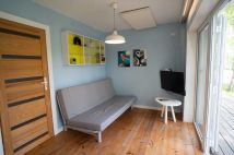 dom letniskowy Tarnów Jezierny. Zdjęcie 2