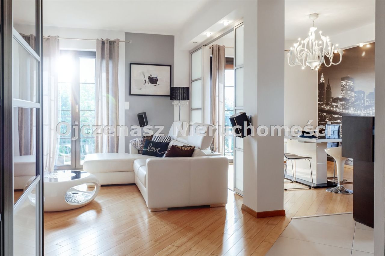 Mieszkanie 3-pokojowe Niemcz. Zdjęcie 4