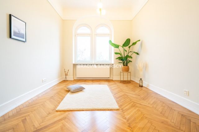 Mieszkanie 4-pokojowe Kraków Grzegórzki, ul. Aleksandra Lubomirskiego. Zdjęcie 3