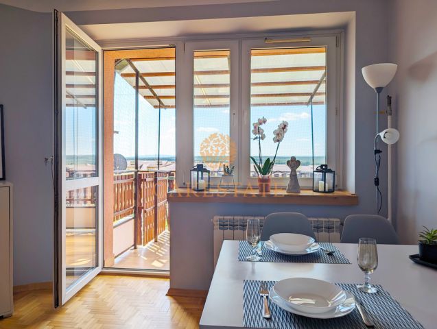 Mieszkanie 4-pokojowe Starachowice, ul. gen. Józefa Ludwika Hauke-Bosaka. Zdjęcie 2