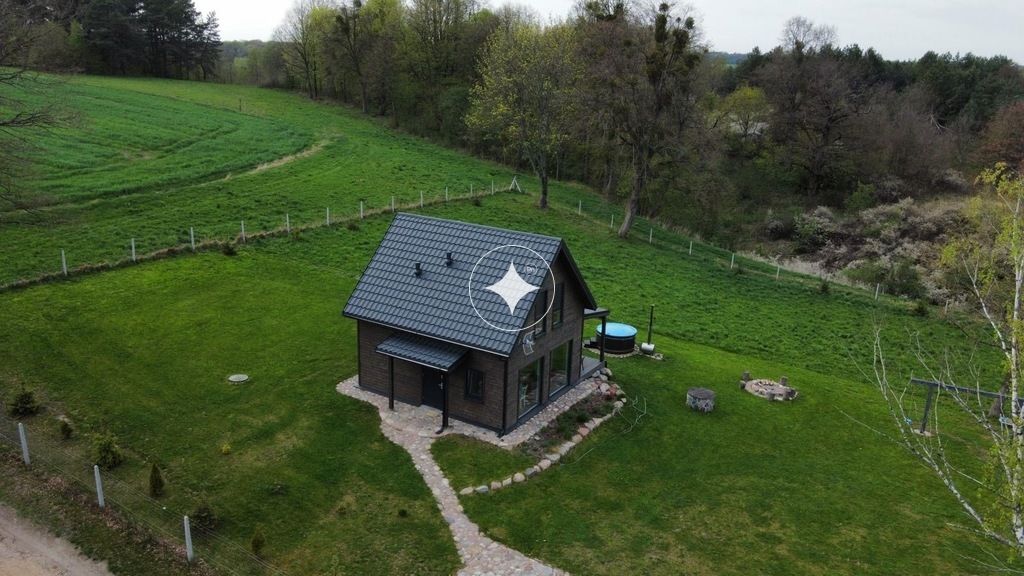 dom wolnostojący, 4 pokoje Warkałki. Zdjęcie 12