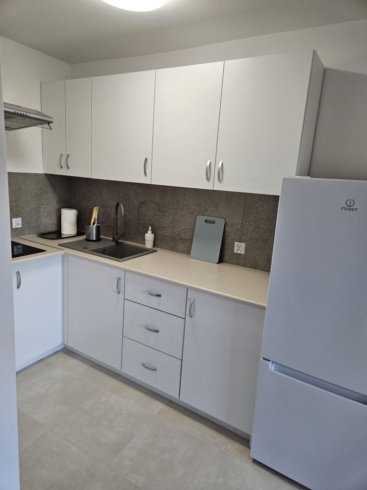 Mieszkanie 1-pokojowe Nowy Dwór Mazowiecki Centrum, ul. Lotników. Zdjęcie 2