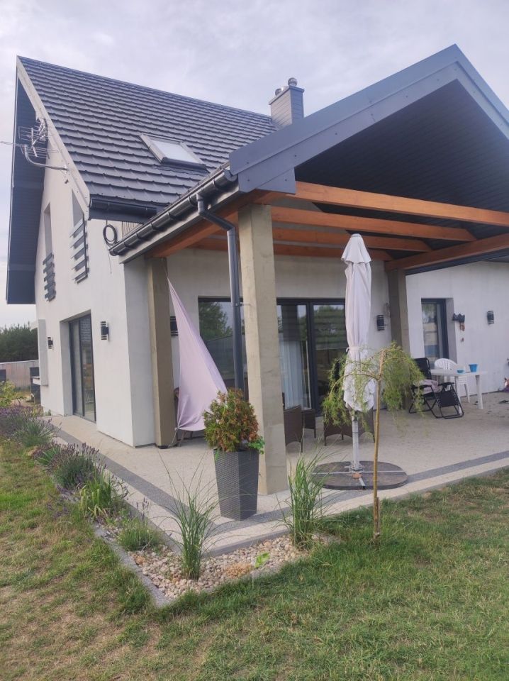 dom wolnostojący, 6 pokoi Koszarówka. Zdjęcie 1