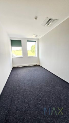 Biuro Kraków Płaszów, ul. gen. Henryka Kamieńskiego. Zdjęcie 8