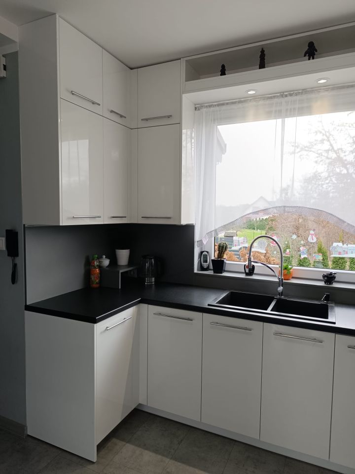 dom wolnostojący, 5 pokoi Byków, ul. Wiśniowa. Zdjęcie 12