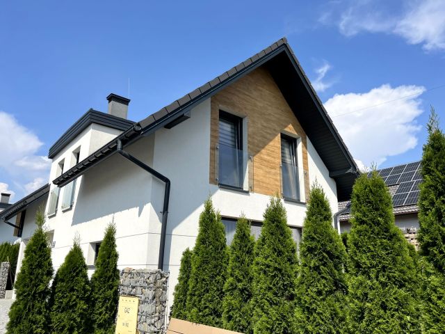 dom wolnostojący, 4 pokoje Modlnica, ul. Ulubiona. Zdjęcie 1