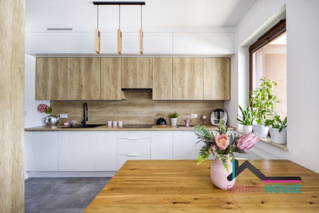 Mieszkanie 4-pokojowe Józefosław, ul. Wilanowska. Zdjęcie 1