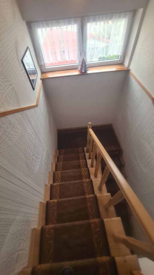 bliźniak, 7 pokoi Kielce Ostra Górka, Mjr. SUCHARSKIEGO. Zdjęcie 4