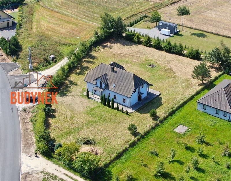 dom wolnostojący, 9 pokoi Kopań. Zdjęcie 2