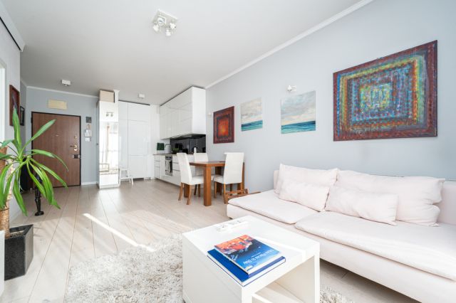 Mieszkanie 2-pokojowe Warszawa Wilanów, ul. Adama Branickiego. Zdjęcie 2