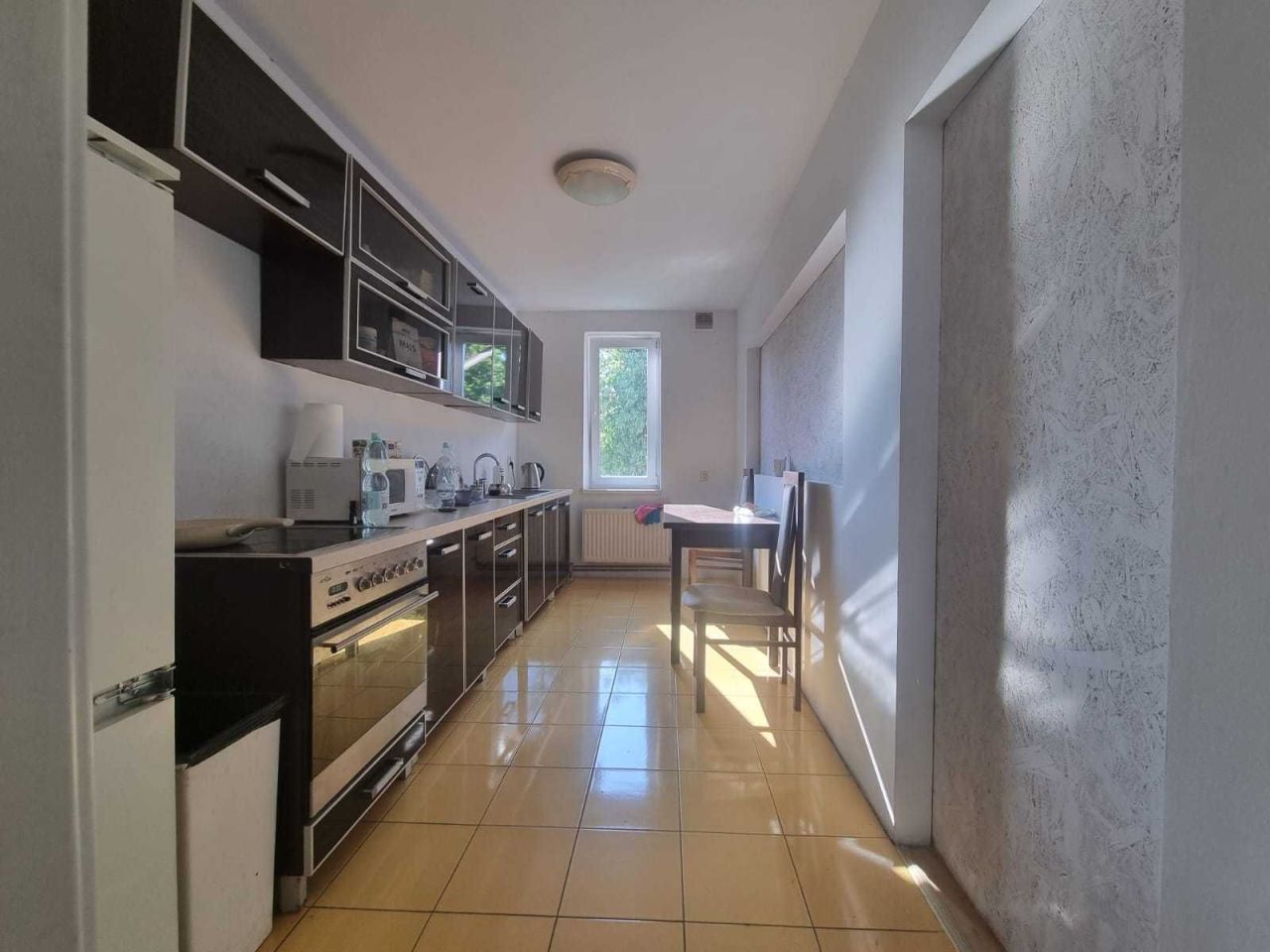 dom wolnostojący, 10 pokoi Międzyrzecz, os. Zamkowe. Zdjęcie 4