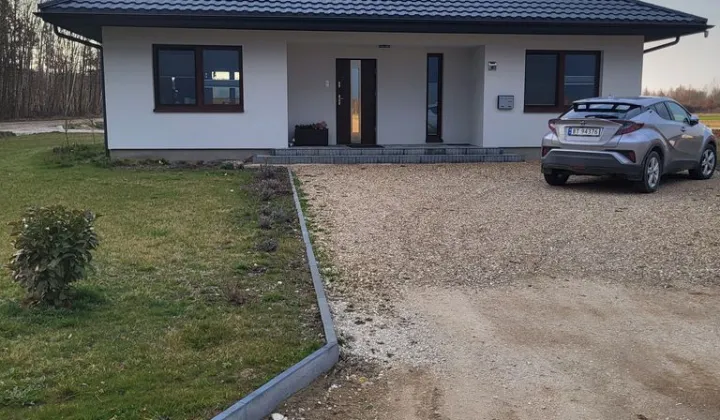 dom wolnostojący, 3 pokoje Obice