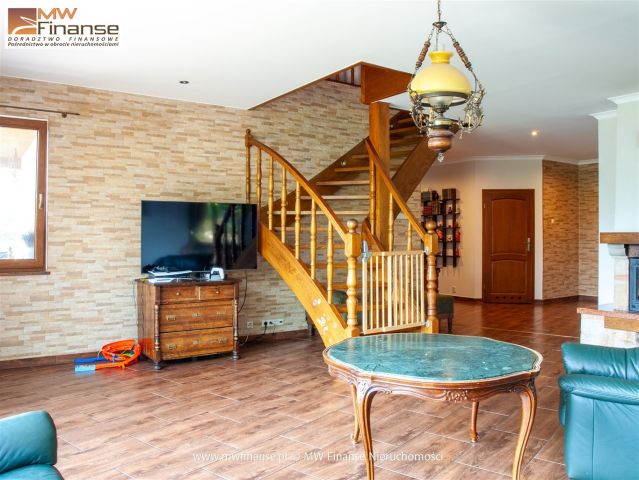 dom wolnostojący, 6 pokoi Ciochowice, ul. Toszecka. Zdjęcie 4