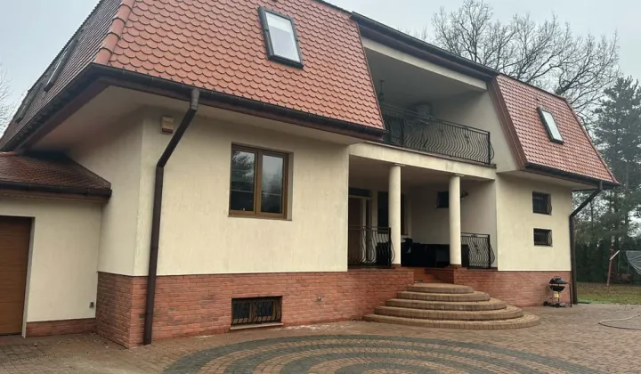 dom wolnostojący Grabina, ul. Jasna