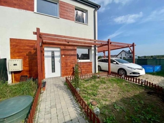 bliźniak, 4 pokoje Piecowice, ul. Kwiatowa. Zdjęcie 1