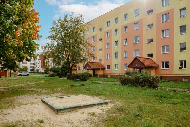 Mieszkanie 3-pokojowe Gorzów Wielkopolski Górczyn, ul. Ireny Dowgielewiczowej. Zdjęcie 1