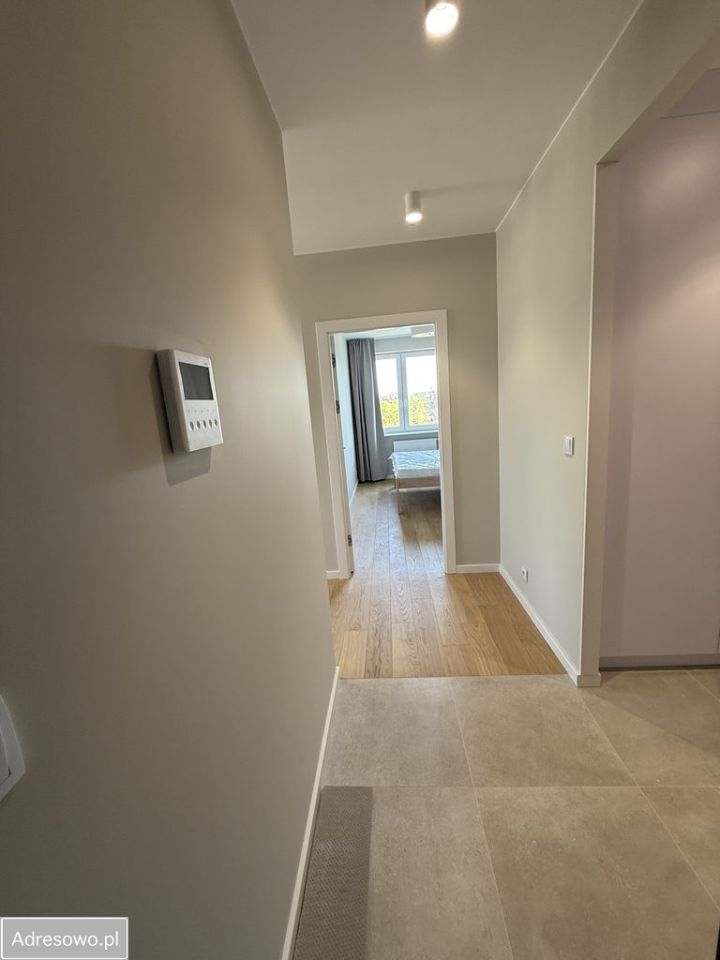 Mieszkanie 3-pokojowe Warszawa Ursynów, ul. Jerzego Holzera. Zdjęcie 3