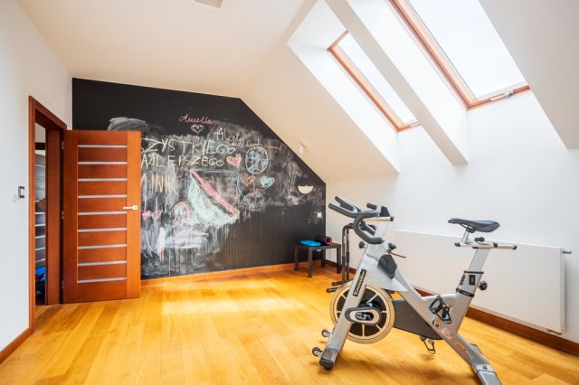 dom wolnostojący, 6 pokoi Michałów-Reginów, ul. Warszawska. Zdjęcie 10