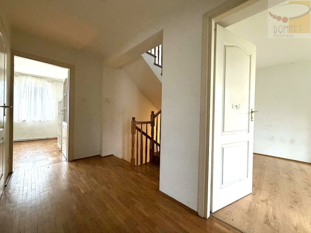 dom szeregowy, 7 pokoi Brwinów. Zdjęcie 3