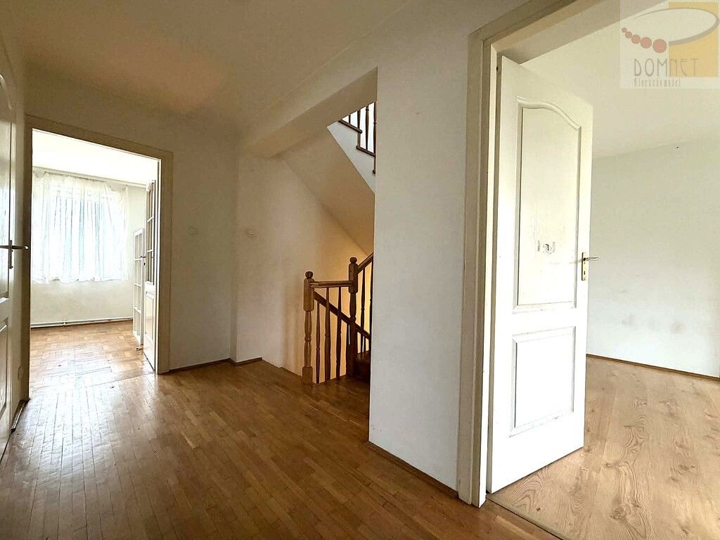 dom szeregowy, 7 pokoi Brwinów. Zdjęcie 3