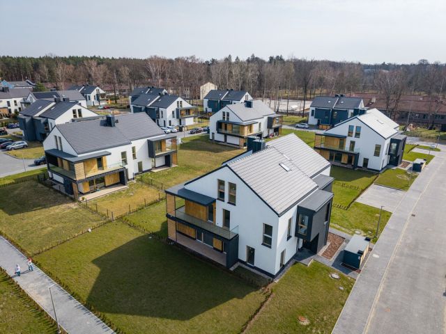 bliźniak, 4 pokoje Otrębusy. Zdjęcie 3