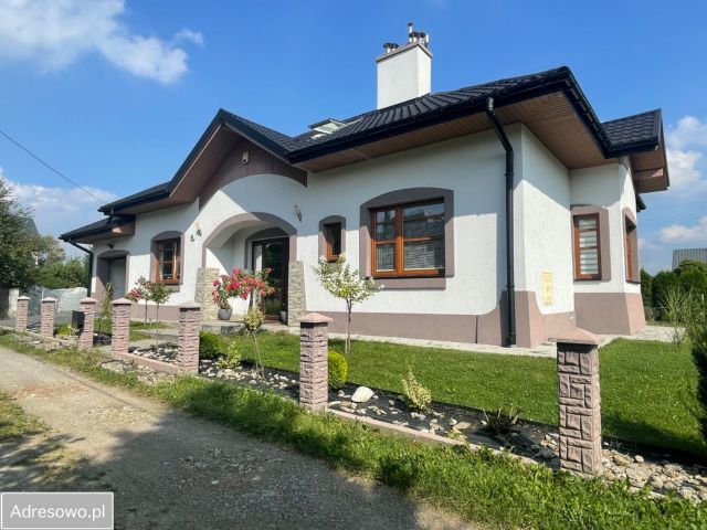 dom wolnostojący, 6 pokoi Chełmiec. Zdjęcie 1