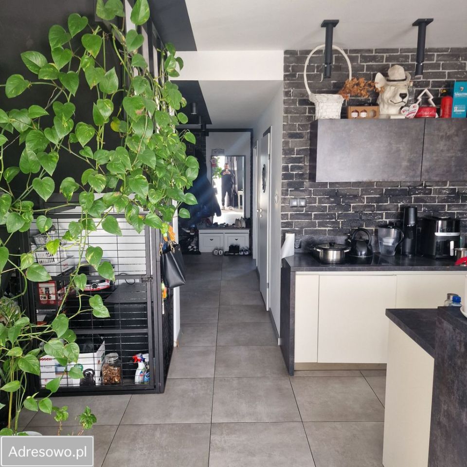 Mieszkanie 4-pokojowe Skarżysko-Kamienna, ul. Sienkiewicza. Zdjęcie 2