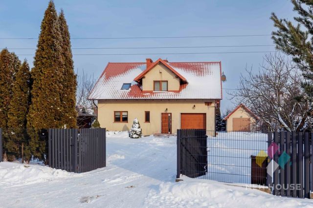 dom wolnostojący, 4 pokoje Lipowa Góra Wschodnia. Zdjęcie 1