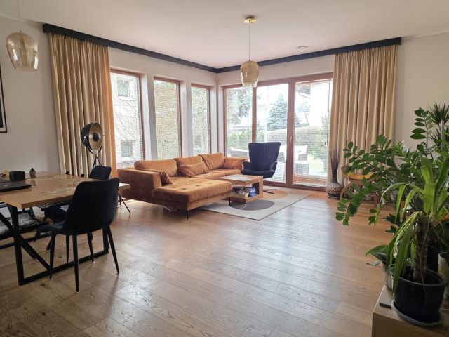 bliźniak, 5 pokoi Dziekanowice, ul. Rajska. Zdjęcie 1