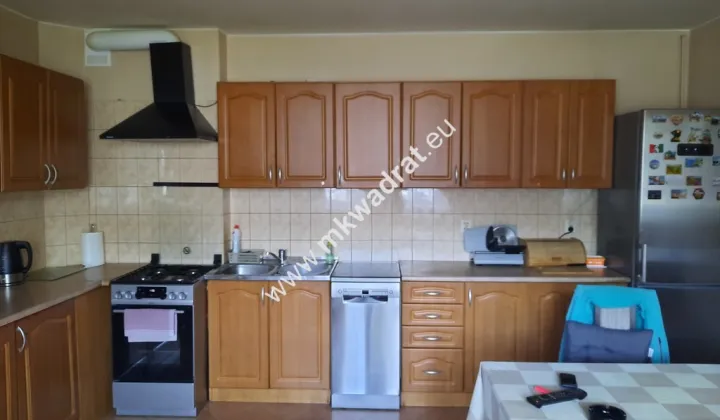 dom wolnostojący, 5 pokoi Łazy, ul. Podleśna