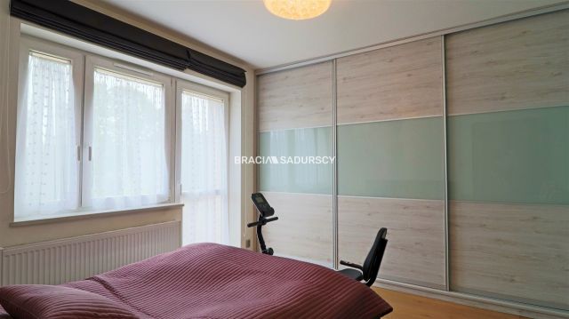 bliźniak, 8 pokoi Kraków Swoszowice, ul. Tytusa Chałubińskiego. Zdjęcie 18
