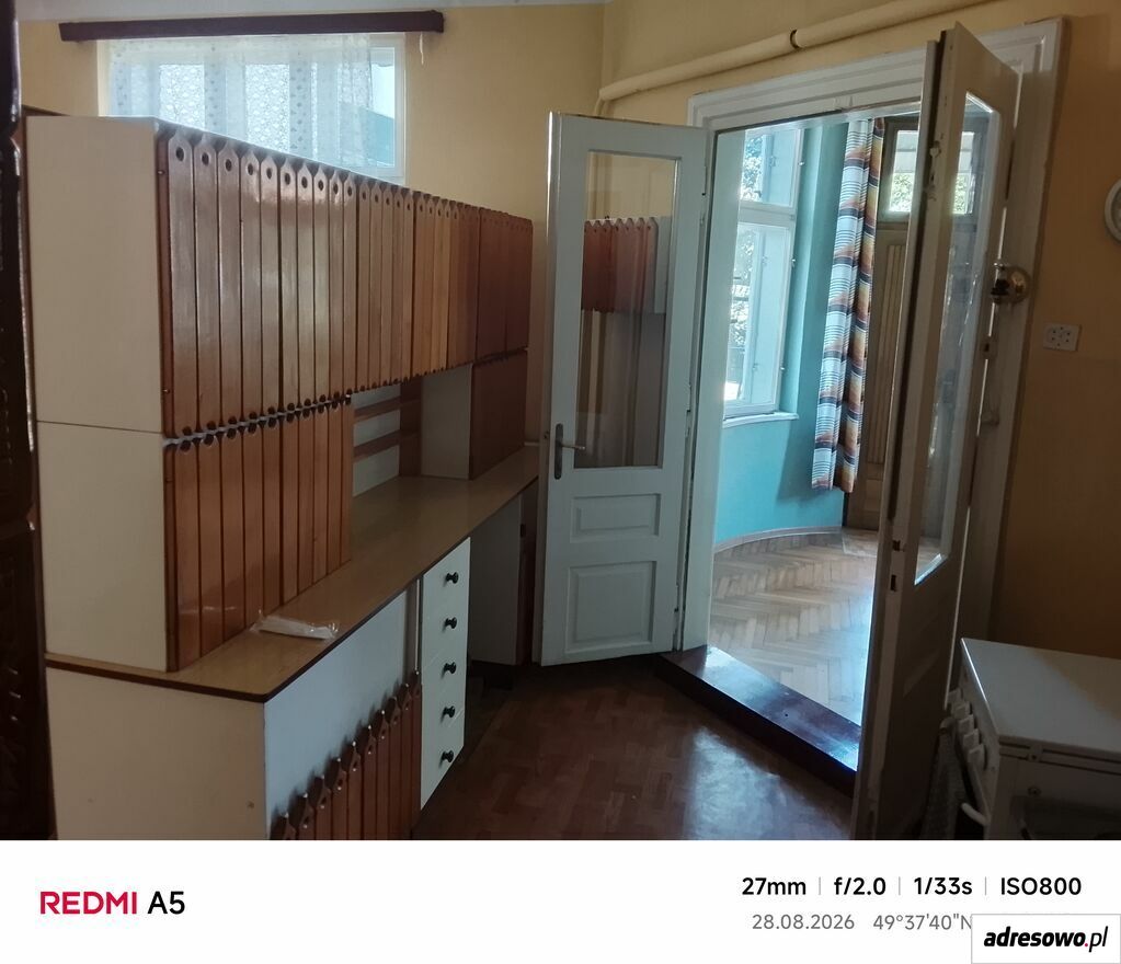 dom wolnostojący, 5 pokoi Nowy Sącz Barskie. Zdjęcie 13