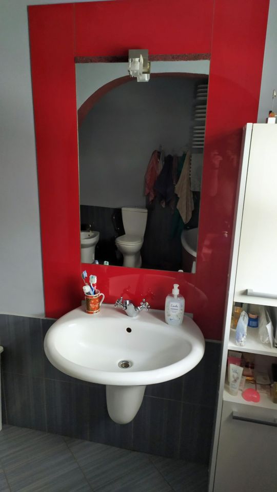 dom wolnostojący, 6 pokoi Szaruty. Zdjęcie 9